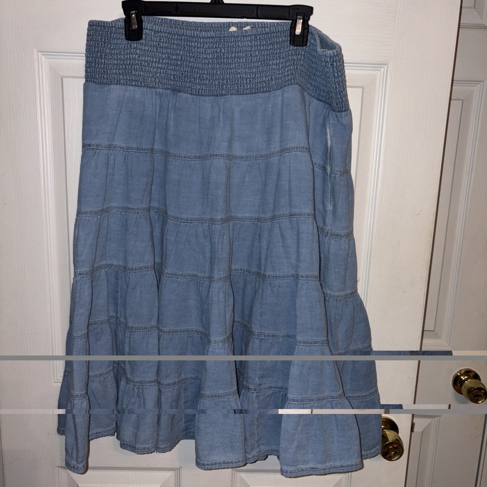 PILCRO XL Reese 100% Cotton Smocked Midi Skirt Light Denim $148 Anthropologie - Picture 5 of 14